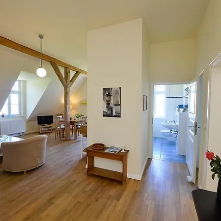 5 Mit Seeblick Fuer 4 Personen * Neuenkirchen (Landhagen)